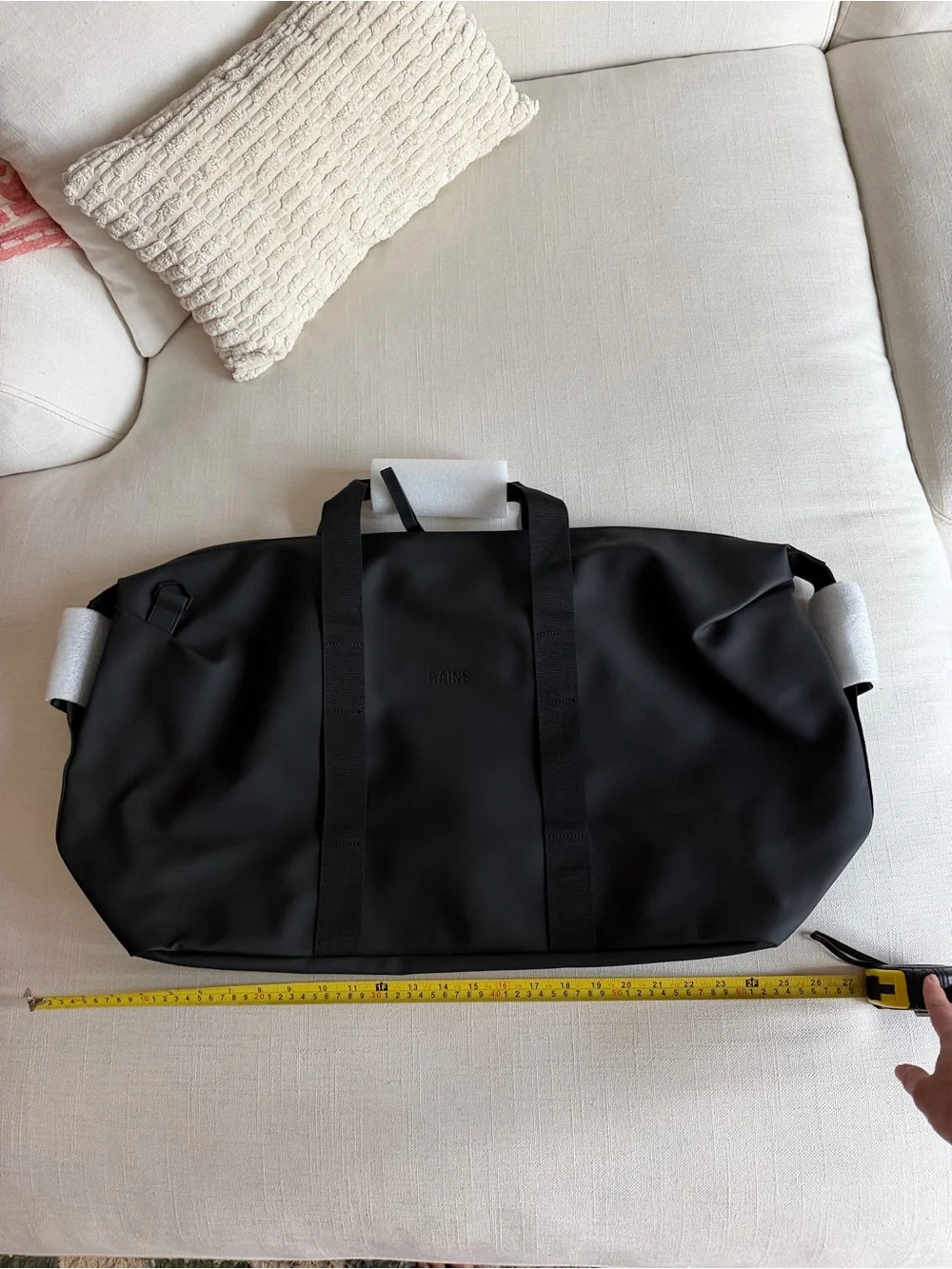 New Rains Black Minimal Weekend Duffel